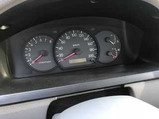 KIA     RIO-thumb-1