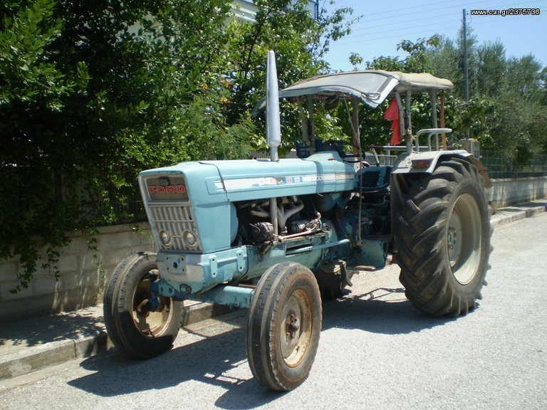 Τρακτέρ Ford 1975