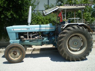 Τρακτέρ Ford 1975-thumb-1
