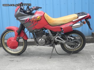 HONDA NX650 DOMINATOR-thumb-1