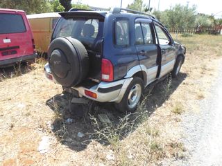 Suzuki Grand Vitara 2000 V6 2500CC-thumb-1