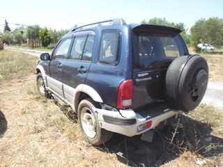 Suzuki Grand Vitara 2000 V6 2500CC-thumb-3