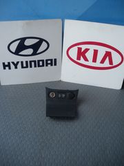ΒΑΣΗ ΑΝΑΠΤΗΡΑ ΜΕ ΘΥΡΑ USB HYUNDAI I 20 '14-'18