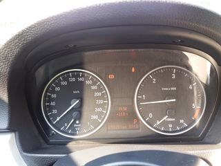 Bmw 320 2011 E91 LCI-thumb-10