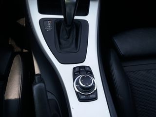 Bmw 320 2011 E91 LCI-thumb-15
