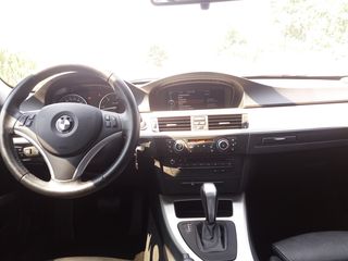Bmw 320 2011 E91 LCI-thumb-20