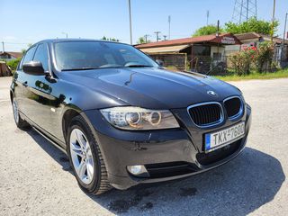 Bmw 320 2011 E91 LCI-thumb-1