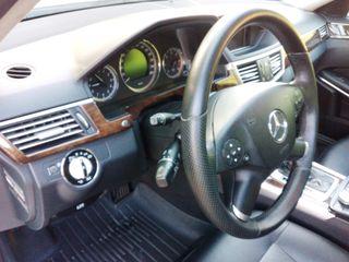 Mercedes-Benz E 220 2011 LOOK AMG-thumb-14