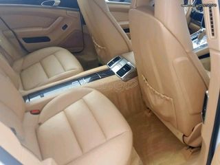 Porsche Panamera  '10-thumb-3
