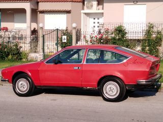Alfa Romeo Alfetta 1979 GTV 