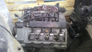 MOTER BMW V8 3000cc-thumb-1