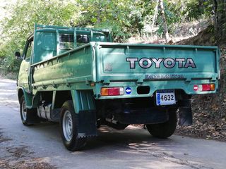 Καρότσα Toyota 1978 Hiace-thumb-4