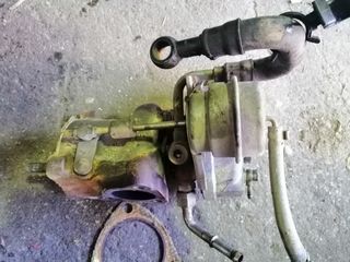 ΤΟΥΡΜΠΙΝΑ AUDI A4