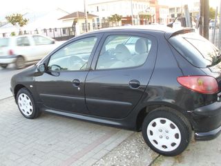 Peugeot 206 2005 206 PEUGEOT -thumb-2