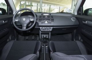 SUZUKI SWIFT 2007-thumb-1