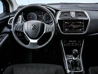 SUZUKI S-CROSS DIESEL 2017-thumb-1