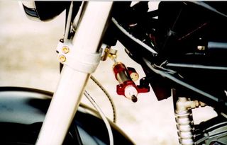 ΣΤΑΜΠΙΛΙΖΑΤΕΡ ΤΙΜΟΝΙΟΥ DUCATI MONSTER 600-750-900 AΠΟ 545,00 ΠΡΟΣΦΟΡΑ 245,00