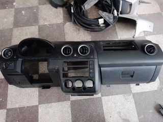 Ford fiesta 2002 -2005 ταμπλό χωρίς air bag