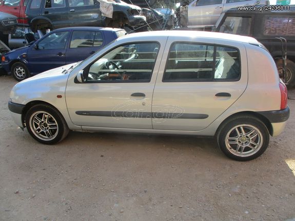 Εξάτμιση Σετ Renault Clio '01