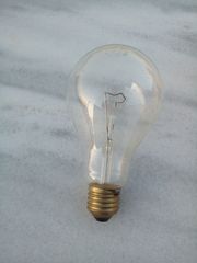 Λάμπα phillips νήμα 200w e27