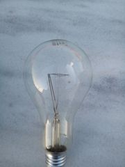 Λάμπα NARVA νήμα 200w e27