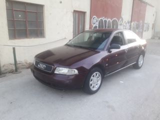 Audi A4 1996-thumb-1