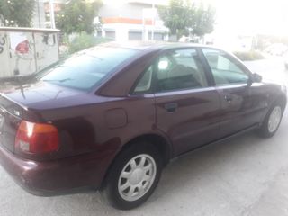 Audi A4 1996-thumb-2