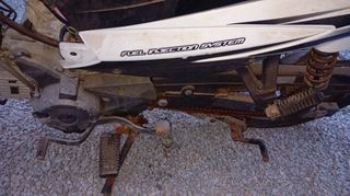 Modenas kriss.modenas krisstar-thumb-5