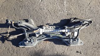 ΠΩΛΕΙΤΑΙ  ΓΕΦΥΡΑ  ΚΟΜΠΛΕ  TOYOTA  COROLLA  05  BENZINA