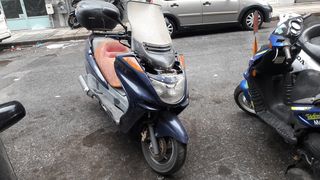 Πωλουνται ανταλακτικα απο  YAMAHA MAJESTY 250cc-thumb-6