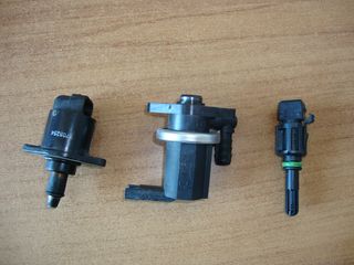 2008 BMW K1200S EMISSION CONTOL VALVE? FITS IN AIR BOX 7681005-00