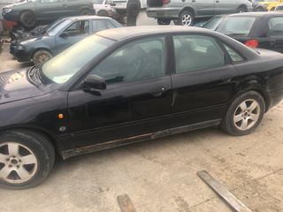 AUDI A4 1,6 cc-thumb-2