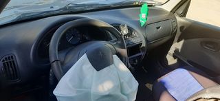 Citroen Saxo ΜΟΝΟ ΓΙΑ ΑΝΤΑΛΛΑΚΤΙΚΑ !!!  '02-thumb-4