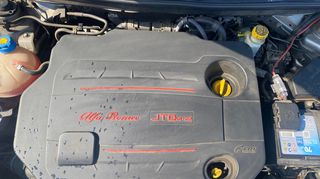 Alfa Romeo Giulietta 2011 DIESEL COPA CAR-thumb-25