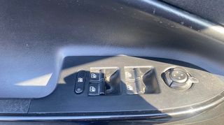 Alfa Romeo Giulietta 2011 DIESEL COPA CAR-thumb-15