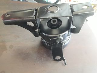 ΒΑΣΗ ΜΗΧΑΝΗΣ TOYOTA YARIS '05-'11/ '11- ΔΕΞΙΑ-thumb-1