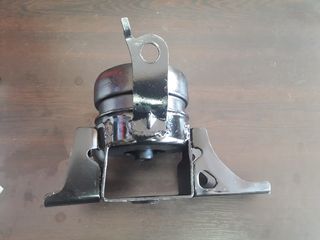 ΒΑΣΗ ΜΗΧΑΝΗΣ TOYOTA YARIS '05-'11/ '11- ΔΕΞΙΑ-thumb-2