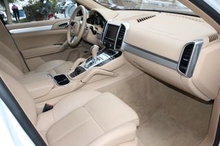 Porsche Cayenne 2015 Plug in Μπεζ Δερμα Panorama Full Service History bosganas-thumb-17