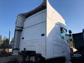 ΚΑΜΠΙΝΑ-SCANIA R-thumb-1