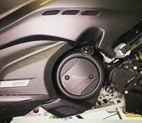 ΚΑΠΑΚΙΑ ΚΙΝΗΤΗΡΑ BCD DESIGN BLACK GLOSS YAMAHA T-MAX 530 STD/SX/DX 2017-2019-thumb-5