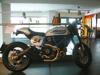 Ducati Scrambler '20 CAFE RACER
