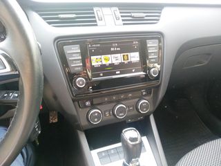 Skoda Octavia 2016-thumb-7