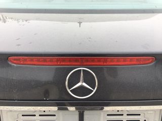 Τριτο στοπ φαναρι για Mercedes-Benz E200 W211