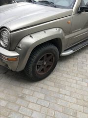 Jeepcenterkritis -thumb-4