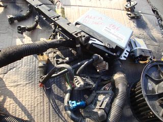 ALFA ROMEO 156 1,6KUN 120PS 16V   Ηλεκτρικά - Ηλεκρονικά   Πλεξούδα ΜΗΧΑΝΗΣ /  Πολλαπλασιαστές / Εγκέφαλος + Κίτ