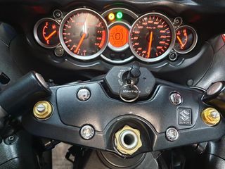 Suzuki Hayabusa GEN2 GSXR 1300 διαθέσιμα ανταλλακτικά!-thumb-3
