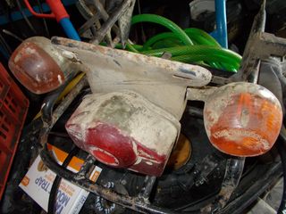motoσυλλογη   CY 50   βαση  φλασ +στοπ  ΓΝΗΣΙΑ  