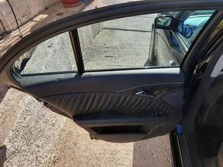 Mercedes-Benz E 200 2005 K AVANTGARDE SPORTPACKET AUTOMATIC-thumb-45