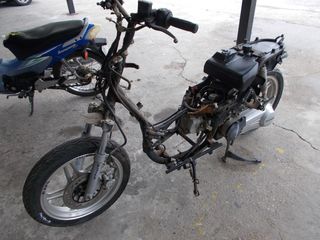 motoσυλλογη   NIPPONIA  125  ΔΥΠΛΟ  ΣΤΑΝΤ +ΠΛΑΙΝΟ  ΣΤΑΝΤ   ΔΕΙΤΕ ΦΩΤΟ  