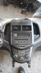 ραδιο/CD+διακοπτες κλιματισμου απο Chevrolet Aveo 2014